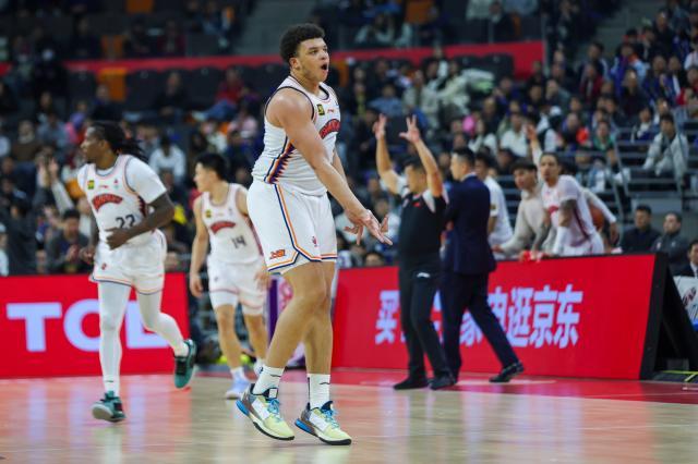 开云平台登录-【观察】连胜风暴席卷CBA，上海男篮靠什么逆袭向上？