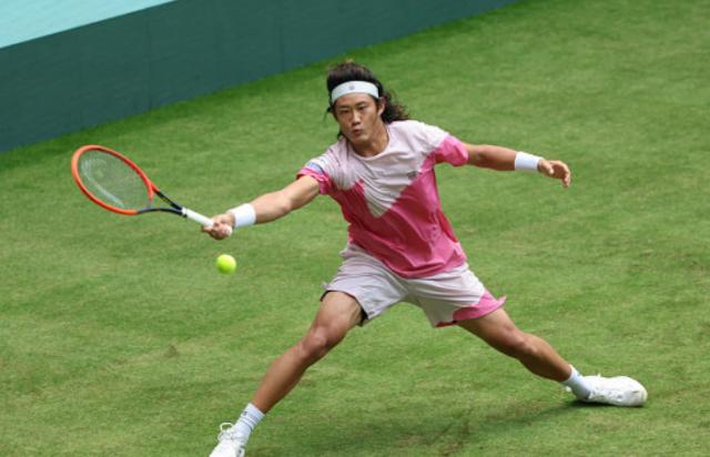 开云登录入口-张奔斗：张之臻挑战世界第一 查出二发是巨大差距