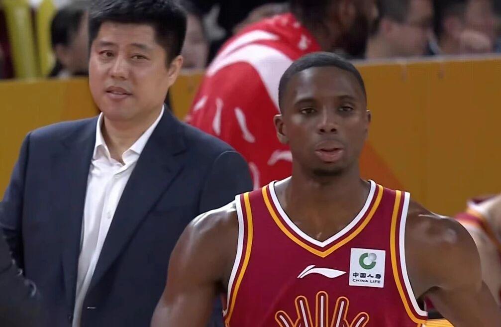 kaiyun体育-山西男篮签下新外援，G联赛18+5+8双能卫加盟，基本取代诺威尔