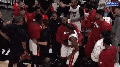 kaiyun体育-巴特勒哈队互喷，斯波怒摔战术板！热火内讧了？